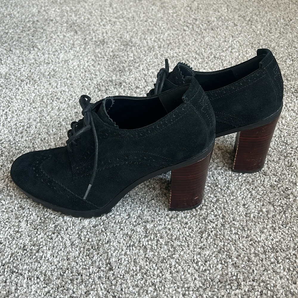 Tommy Hilfiger Black Suede Heeled Oxfords with Lug Sole, Size 7
